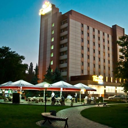 Druzhba Hotel Krywyj Rih Exterior foto